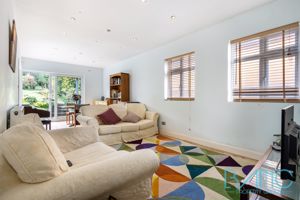 Photo 26- click for photo gallery